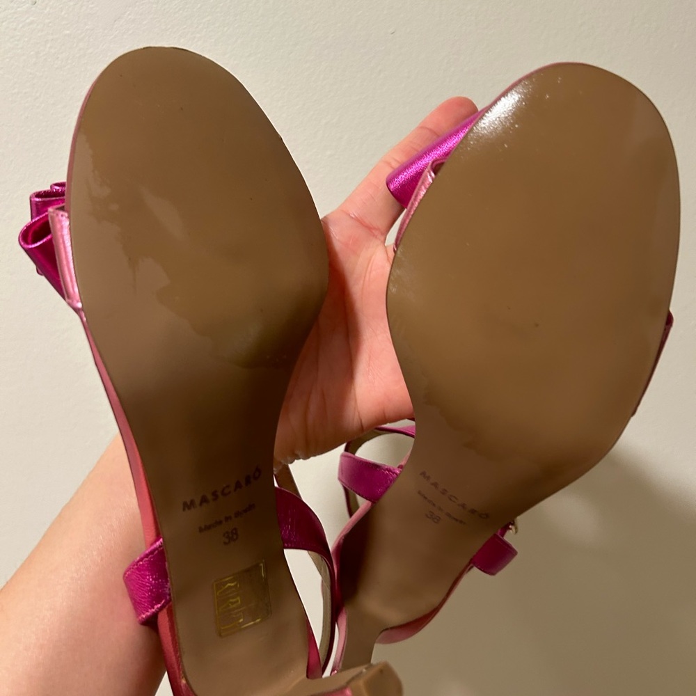 Adorable Mascaro heels metallic 7 1/2 - Picture 6 of 13